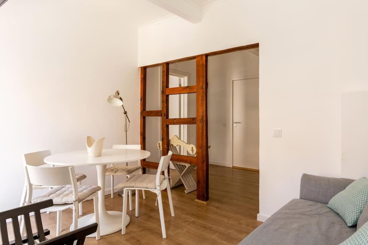 Charming Bairro Alto - Historical Center Appartement Lissabon Buitenkant foto