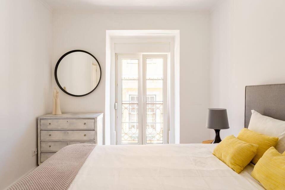 Charming Bairro Alto - Historical Center Appartement Lissabon Buitenkant foto